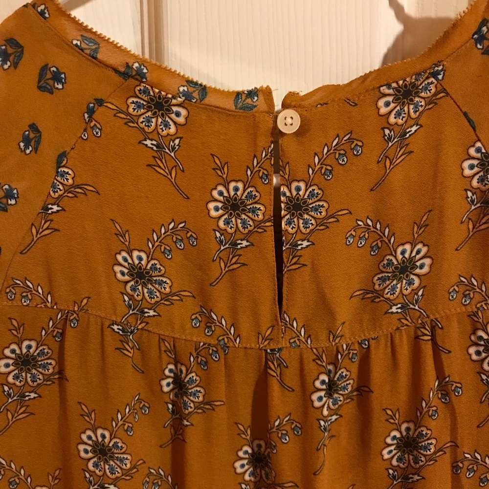 patterned blouse - Picture 4 of 4